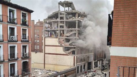 Una Fuerte Explosión Destruyó Un Edificio En El Centro De Madrid