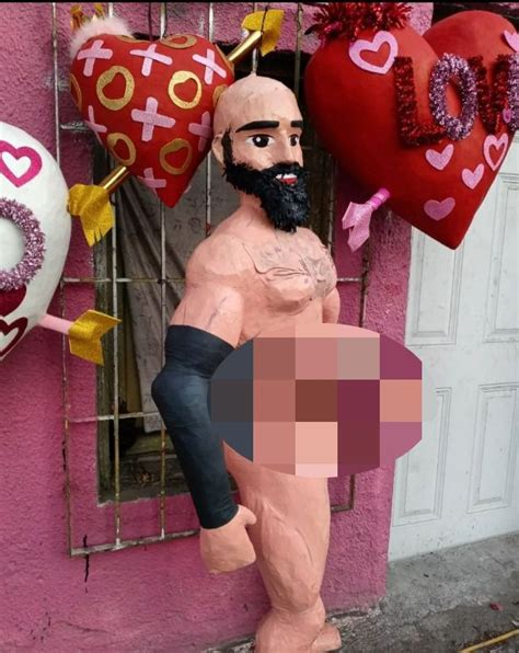 Tundieron A Piñatería Ramírez Por Su Piñata De Chabelo Infobae