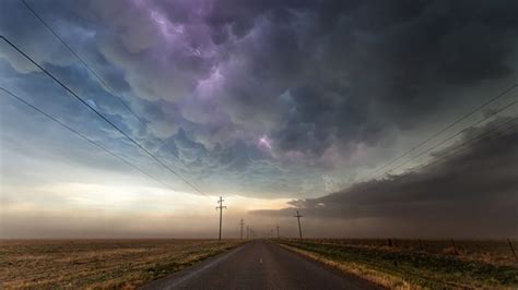 Storm Chaser Photography | Graphics Online