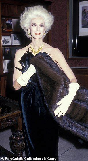 World S Oldest Supermodel Carmen Dell Orefice Poses Nude At Age