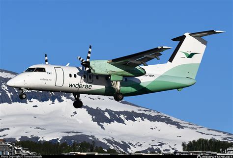 LN WIM Widerøe De Havilland Canada DHC 8 103B Dash 8 Photo by Tomas