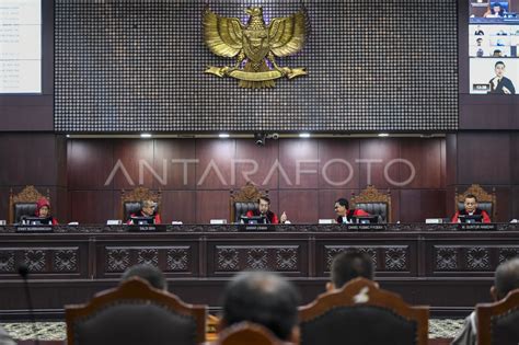 Mk Tolak Gugatan Masa Berlaku Sim Seumur Hidup Antara Foto