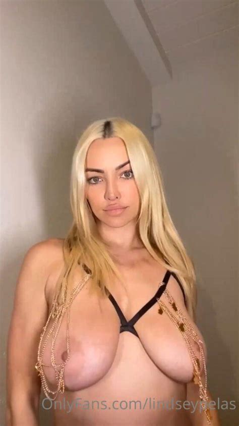 Lindsey Pelas Big Tits R Jizzedtothiss