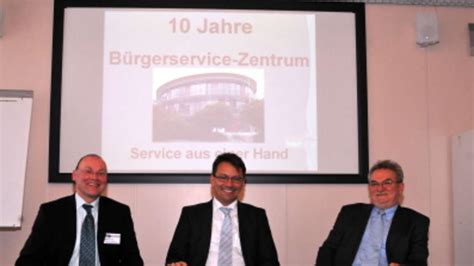 10 Jahre Bürgerservice Zentrum im Landratsamt FFB Rund 274 000