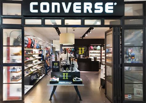 Outlet Mall Converse Store