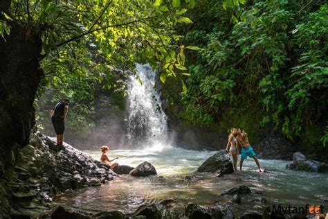 Catarata Uvita: The Natural Waterslide in Uvita