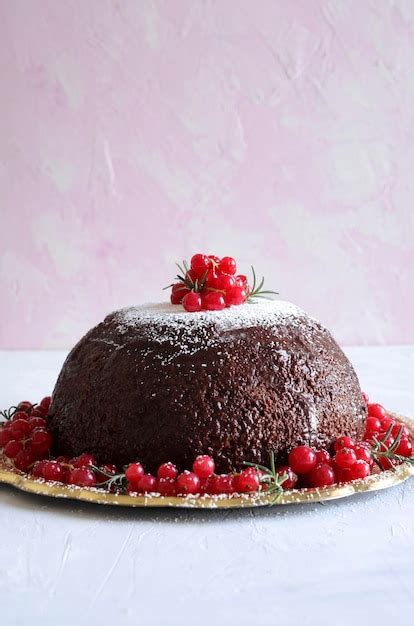 Premium Photo | Tuscan dessert - zuccotto cake