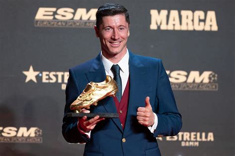 Lewandowski Erh Lt Zweites Jahr In Folge Goldenen Schuh