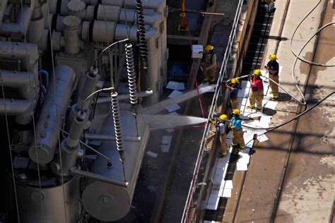 Transformer Explodes At Hoover Dam Thankfully No Injuries Positive