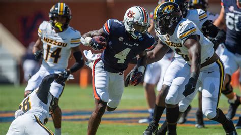 Auburn football live score updates vs. Arkansas
