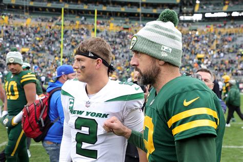 Jets Aaron Rodgers Jokes About Zach Wilson Viral Quote