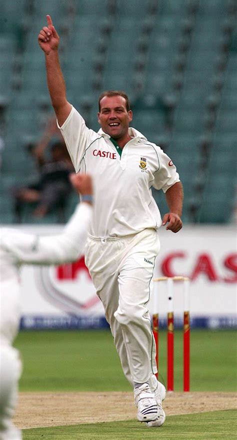 Shivnarine Chanderpaul Works In The Nets ESPNcricinfo