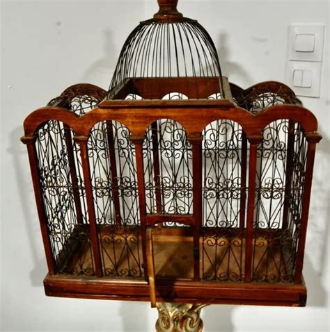 BELLE ET RARE cage à oiseaux ancienne en bois et métal Long55cmx l