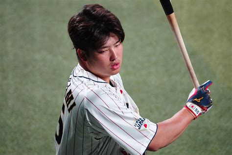 村上宗隆が3試合連続で4番牧＆岡本と中軸形成 侍ジャパン、中日戦のスタメン発表 Full Count