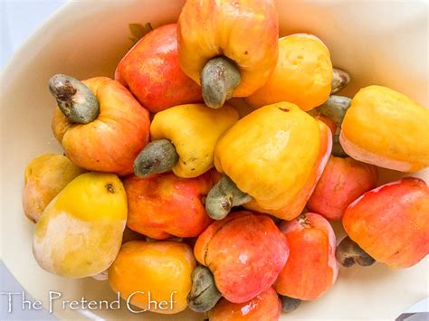 Cashew fruit juice - The Pretend Chef