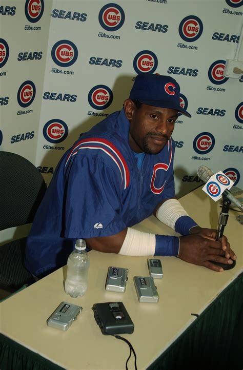 Sammy Sosa's Skin Appearance Leaves Fans Concerned