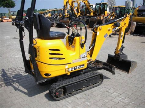 Miniescavatore JCB 8010CTS Peso 10 Q Li Macchine Movimento Terra A Asti