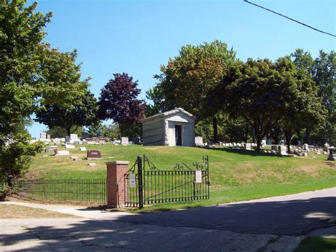 Lake Forest Cemetery In Grand Haven Michigan Find A Grave Cemetery