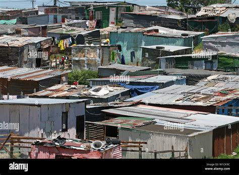 Johannesburg south africa slum hi-res stock photography and images - Alamy