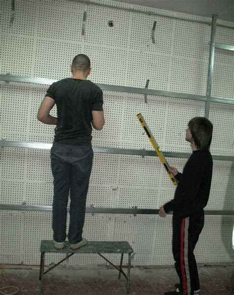 Как крепить профиль к стене | Строительный вестник