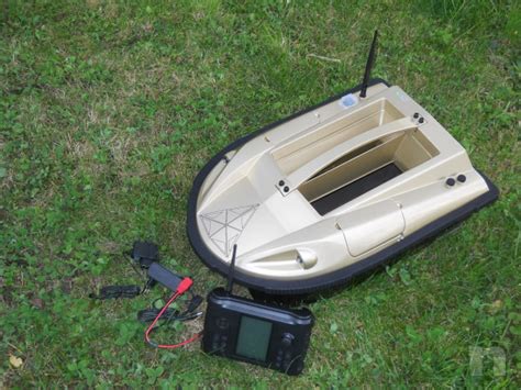 Prism Bait Boat Con Gps Ed Ecoscandaglio Baitboat Baitboot Bait Barca