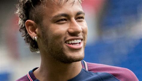 Calciomercato Juventus Pronta L Offerta Al Psg Per Il Brasiliano Neymar