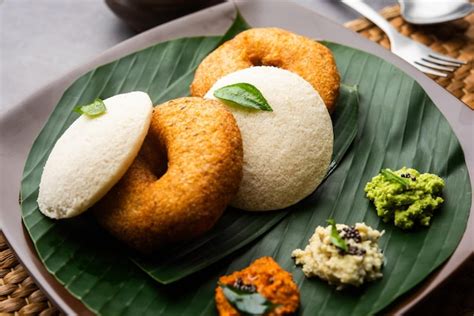 Premium Photo | Idli Vada sambar