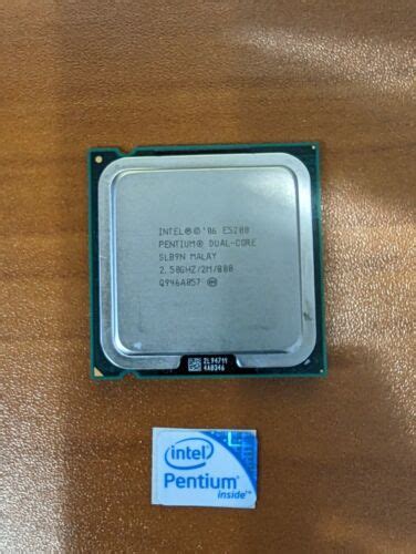 Intel Pentium E5200 2 50GHz Dual Core Processor SLB9N Socket LGA775