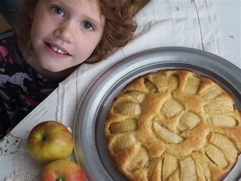 German Sunken Apple Cake Versunkener Apfelkuchen Ms Cleaver