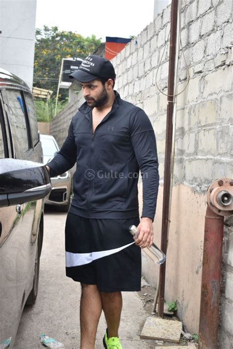 Varun Tej Looks Awe-Inspiring In His Well-Built Physique - Paparazzi Pics