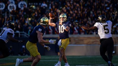 Notre Dame Vs Stanford Tv Time Streaming Information Preview