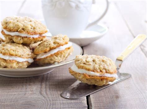 Biscotti Di Avena Con Crema Al Latte Recipes Marshmallow Creme