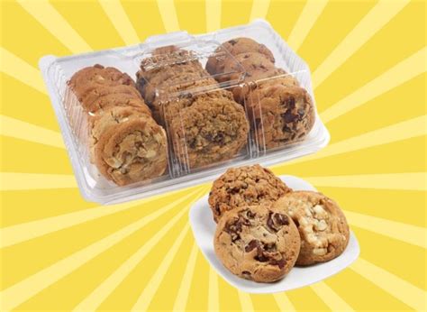 Every Costco Bakery Cookie, Tasted & Ranked