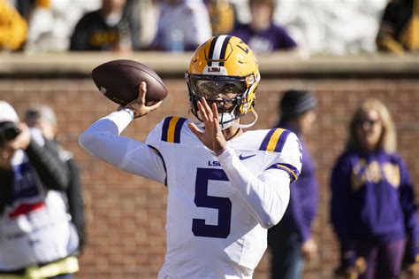 Jayden Daniels 40-time: How fast is the LSU QB?