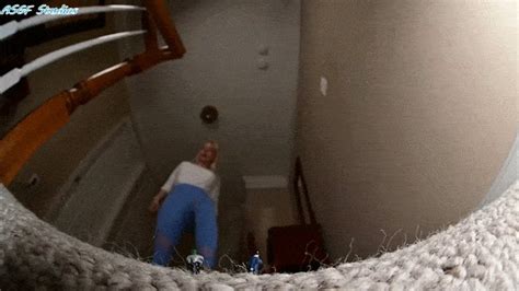 Dolce Slow Motion POV MPG Amateur Soles Giantess And Footjobs Clips4sale