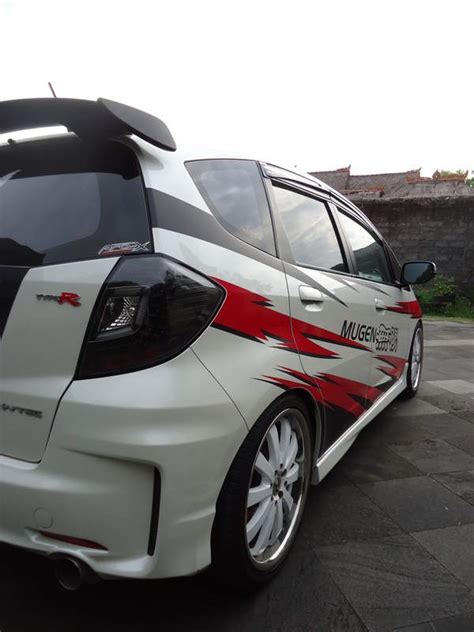 Very Cool Honda Jazz Rs Mugen 2012