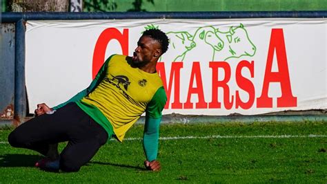 Sekou Gassama Vuelve A Celebrar Sus Goles As