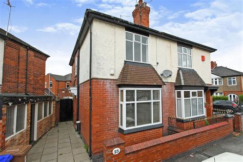 3 Bed Semi Detached House For Sale In Lansdowne Road Hartshill Stoke