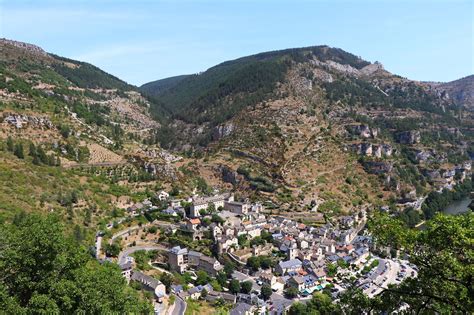 Découvrez Sainte Enimie Lozère Les Plus Beaux Villages de France