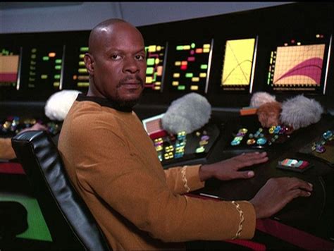 Avery Brooks Benjamin Sisko Does Not Define Who Or What I Am