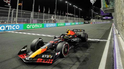 Checo P Rez En El Gp Arabia Saudita De F Resumen Carrera Jeddah