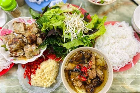 The Best Bun Cha Hanoi A Typical Dish Of Hanoian Origin Vietnam