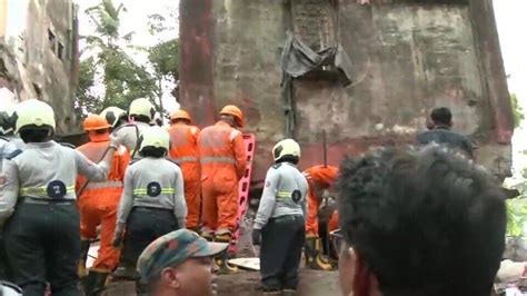 Mumbai Building Collapse चार मजली इमारत कोसळल्याने १८ जणांचा मृत्यू