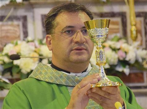 Aversa Papa Francesco Ordina Vescovo Monsignor Stefano Rega