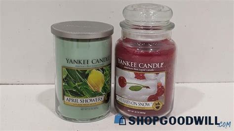 Large Scented Yankee Candles Spring April Showers Seasonal Cherries