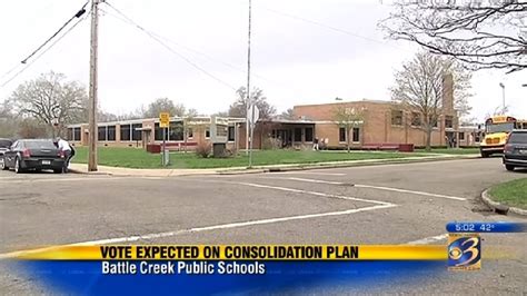 Battle Creek public school board to vote on closing schools | WWMT