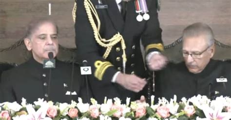 Mian Shahbaz Sharif Takes Oath As Pakistan S Prime Minister Daily Ausaf