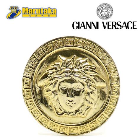 送料無料 ジャンニ ヴェルサーチ メデューサ ブローチ Gp アンティーク ヴィンテージ Gianni Versace ヴェルサーチェ 逸品