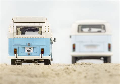 LEGO dévoile le nouveau set LEGO 10279 Volkswagen T2 Camper Van – Mintinbox