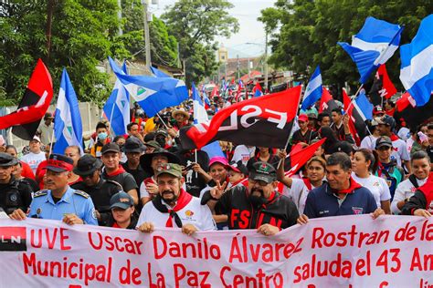 Rinden homenaje a la memoria histórica de los Héroes y Mártires de